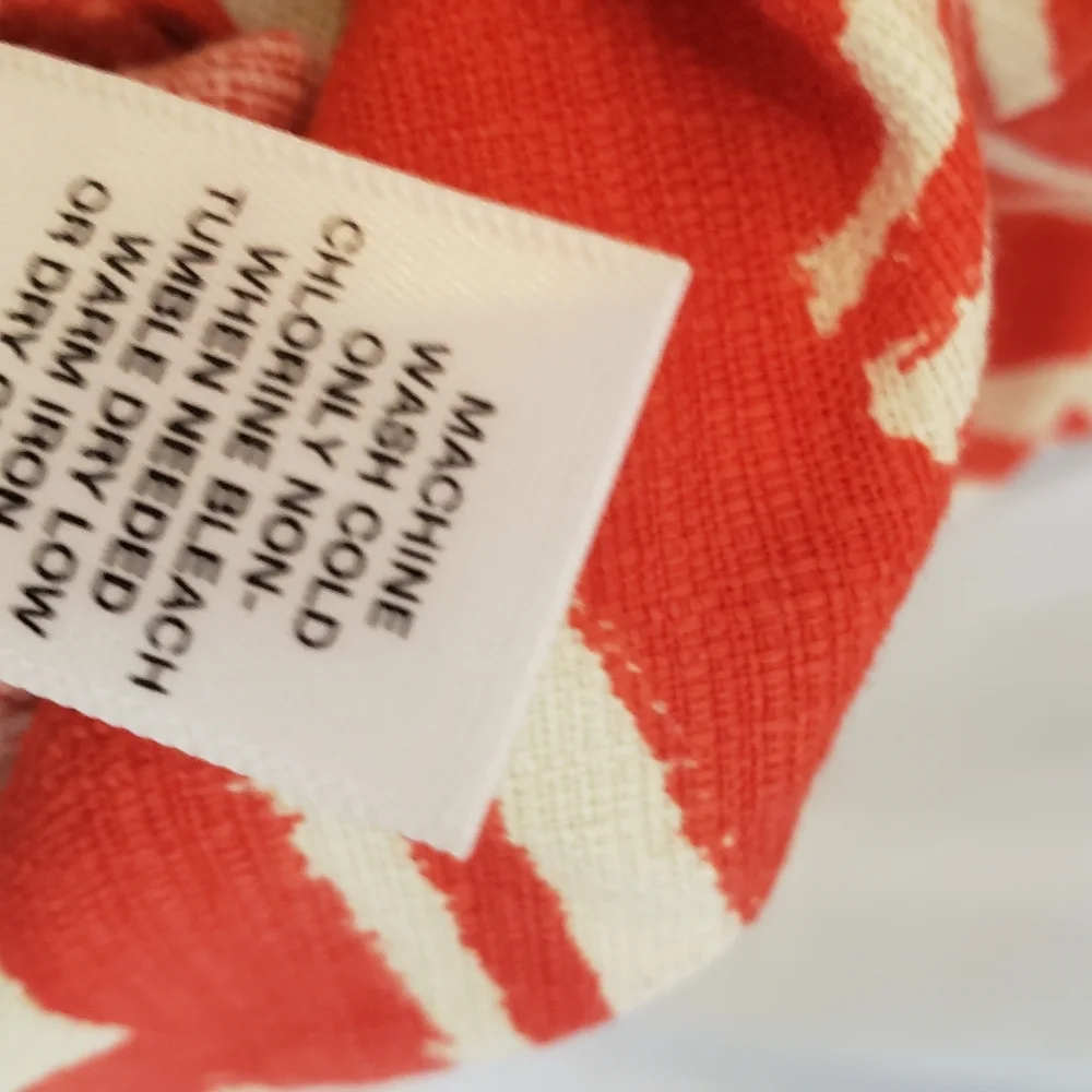 Red brushstroke sundress by Banana republic - Picture 7 of 10